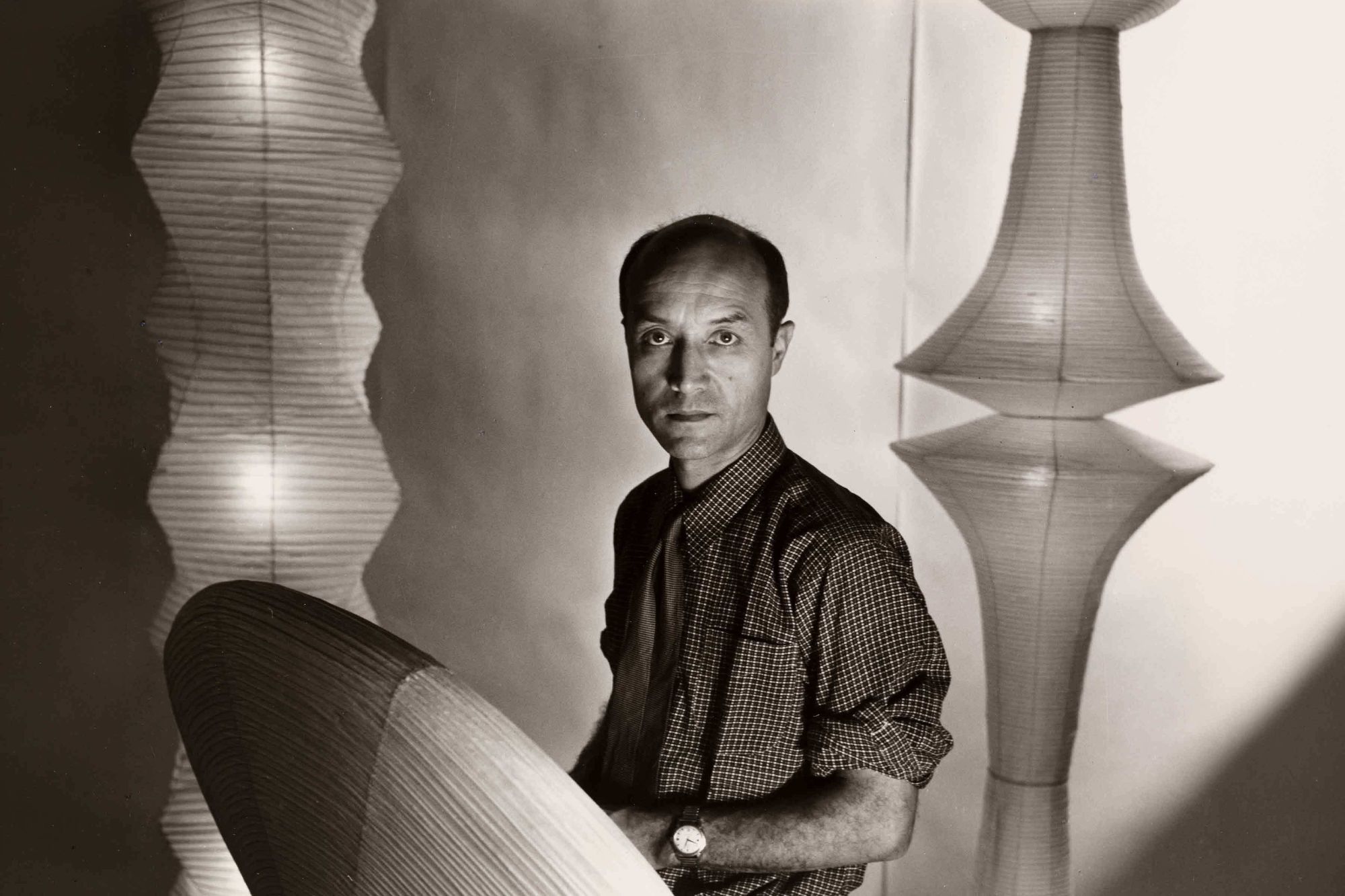 isamu noguchi photograph